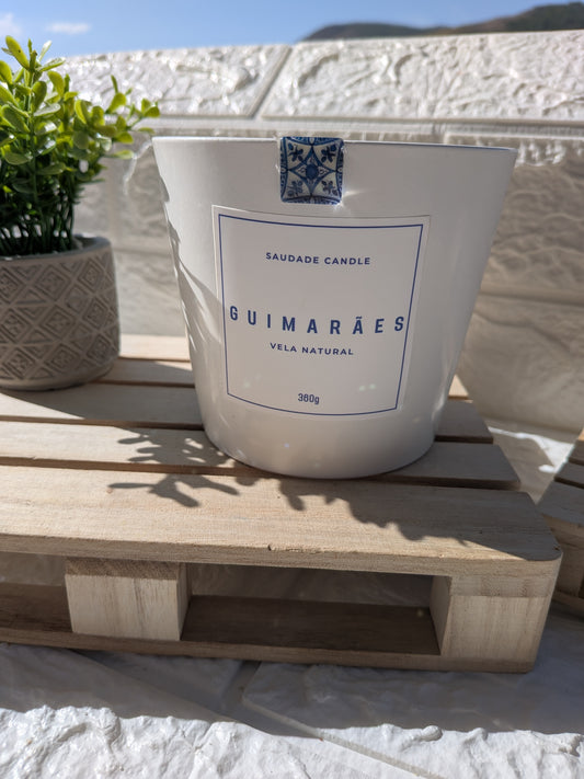 Bougie Guimarães – Parfum Lait & Amande