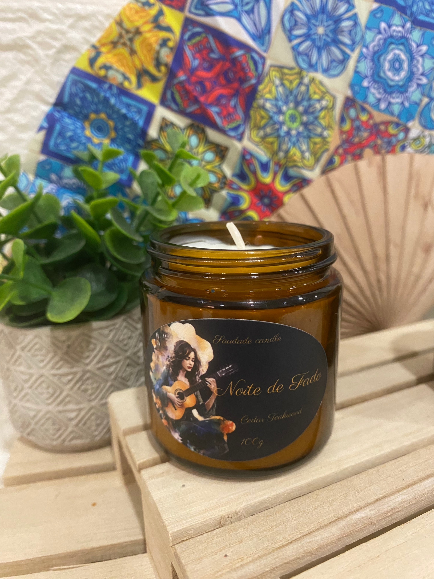 Noite de Fado – Cedar &amp; Teakwood