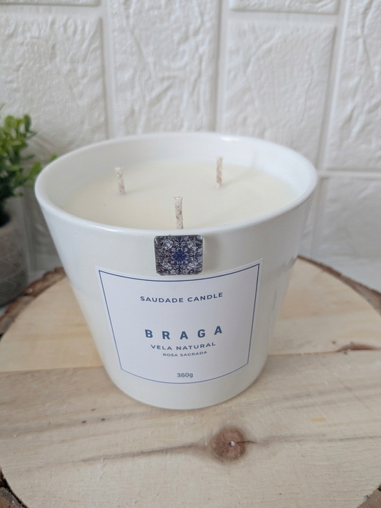 Bougie Braga 360g - 3 mèches - Parfum Rosa sagrada