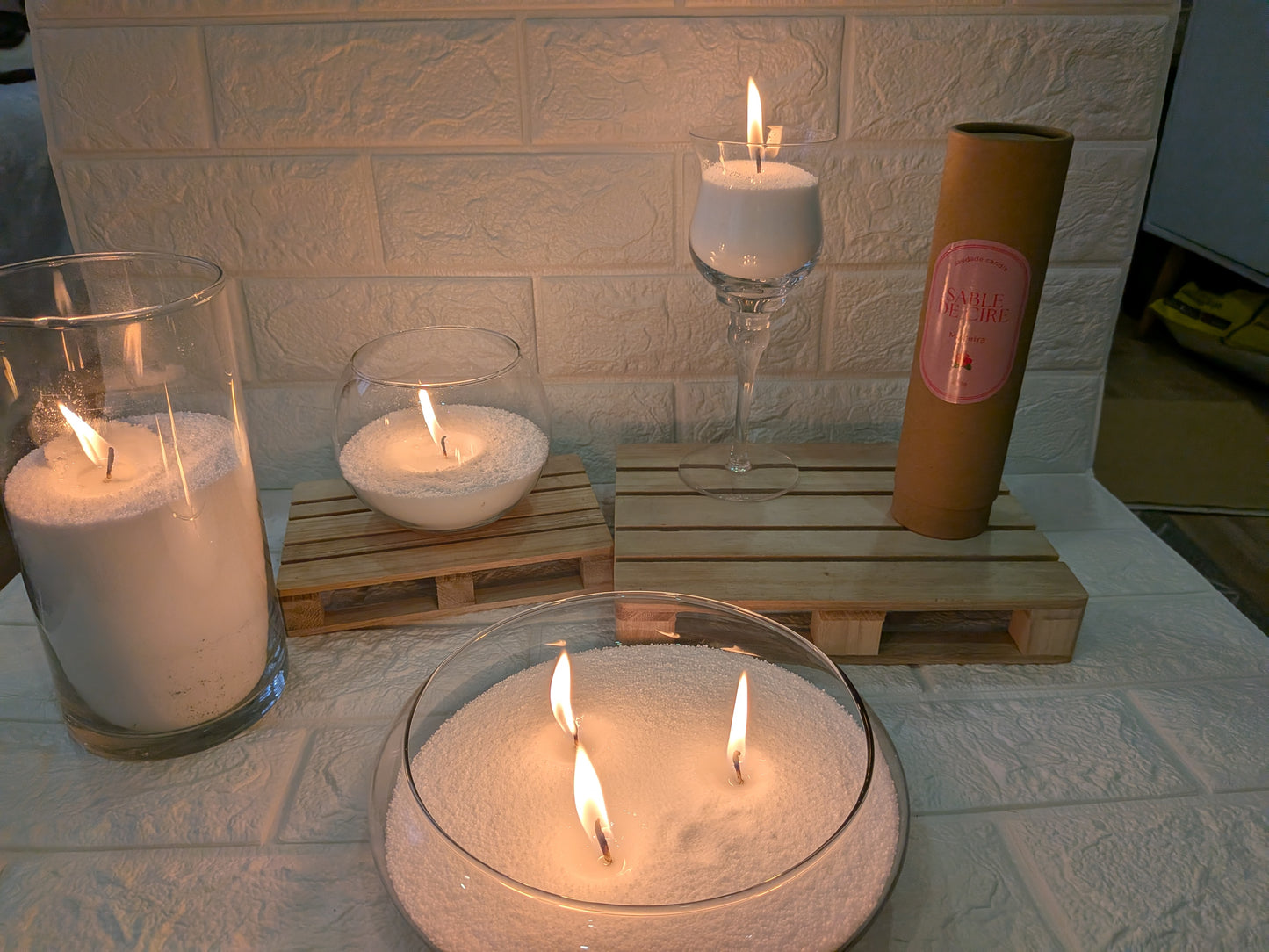 Vase boule en verre pour sable de cire