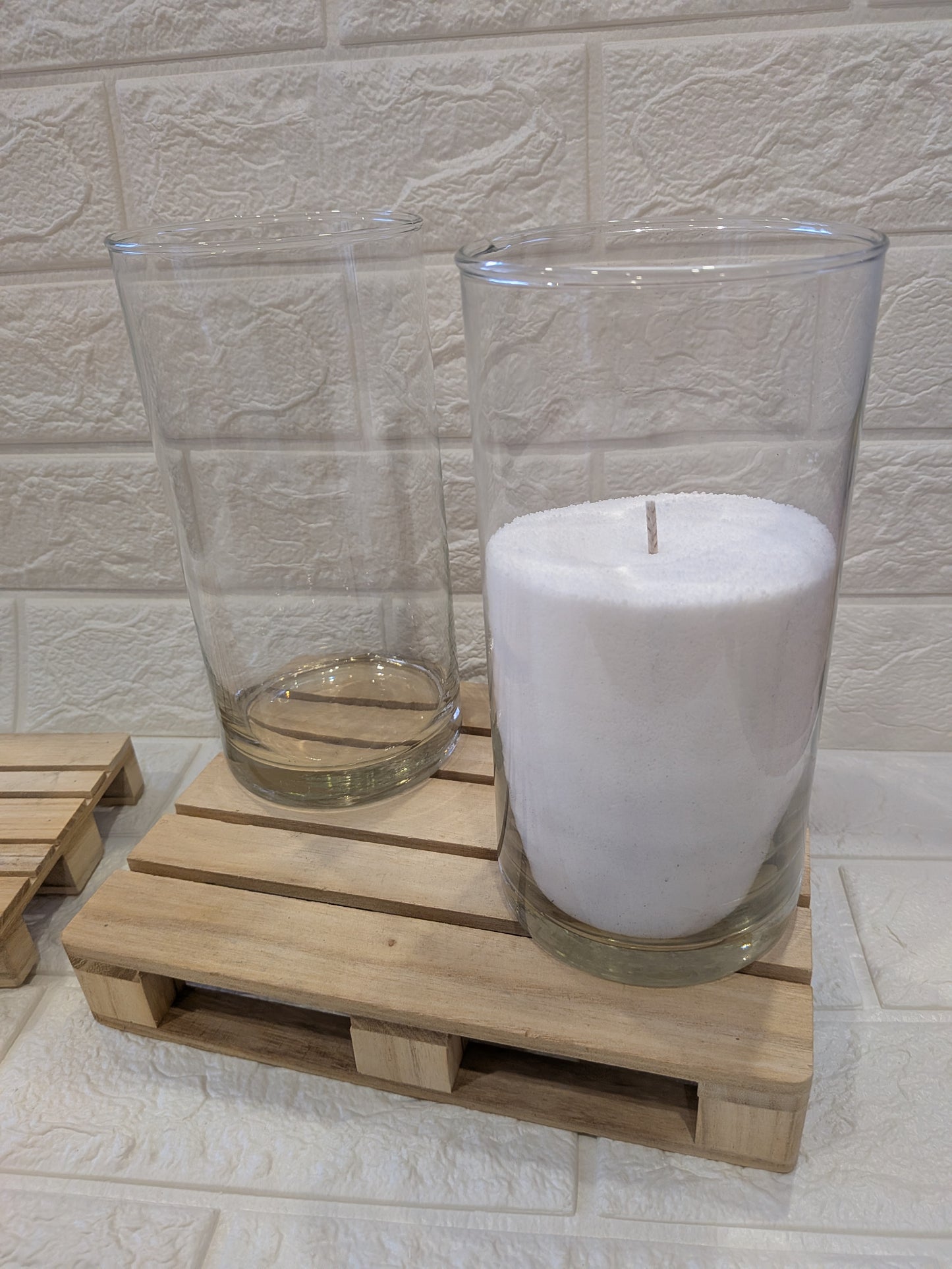 Vase en verre pour sable de cire