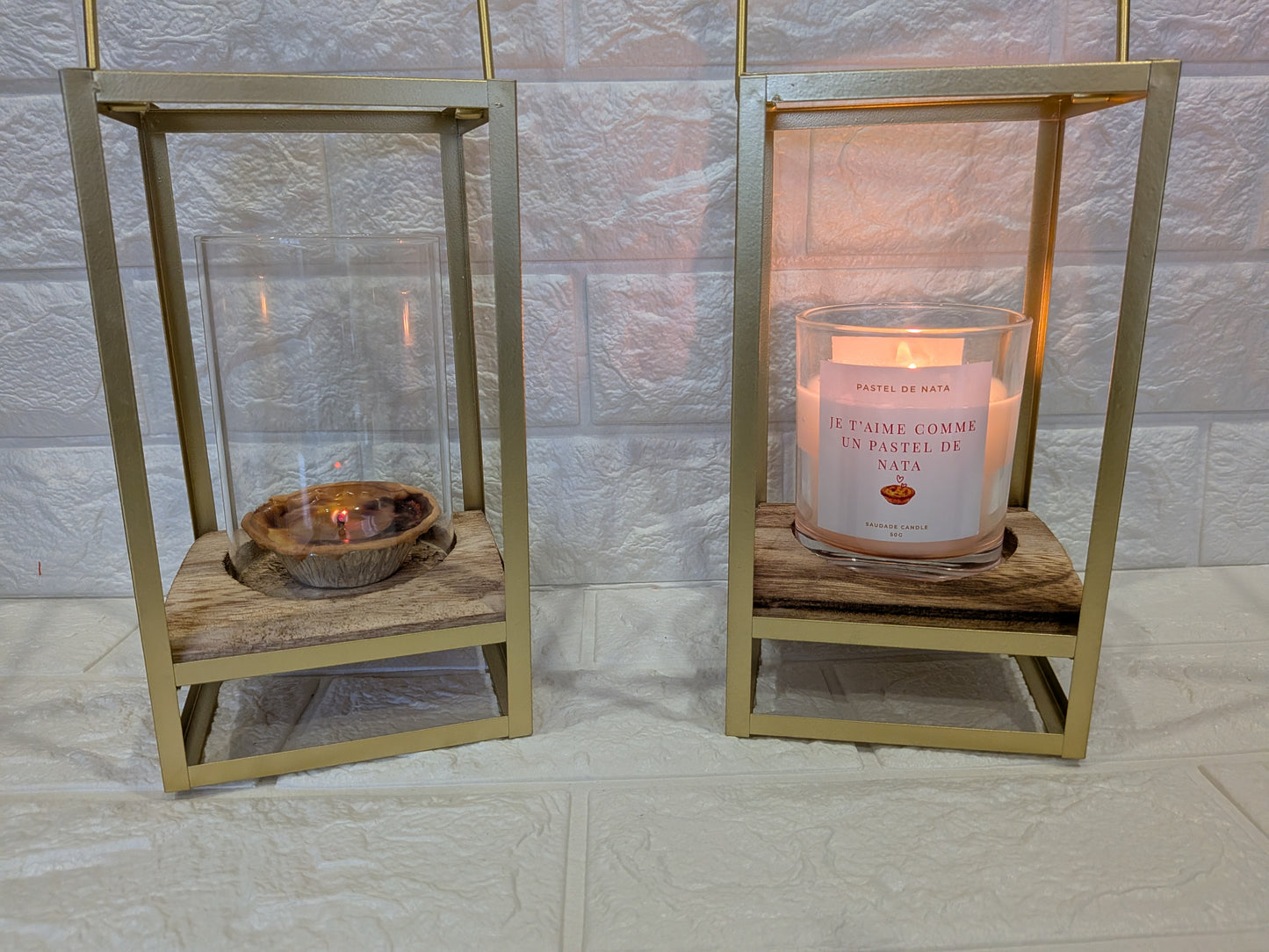 Photophore design en métal doré avec plateau bois